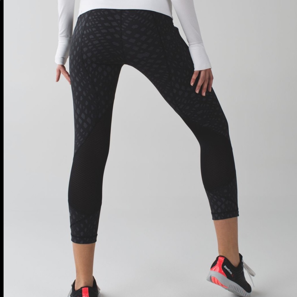 Lululemon Pace Rival Crop